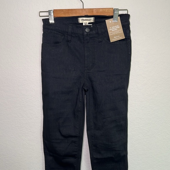Mid-Rise Skinny Jeans - Picture 2 of 3
